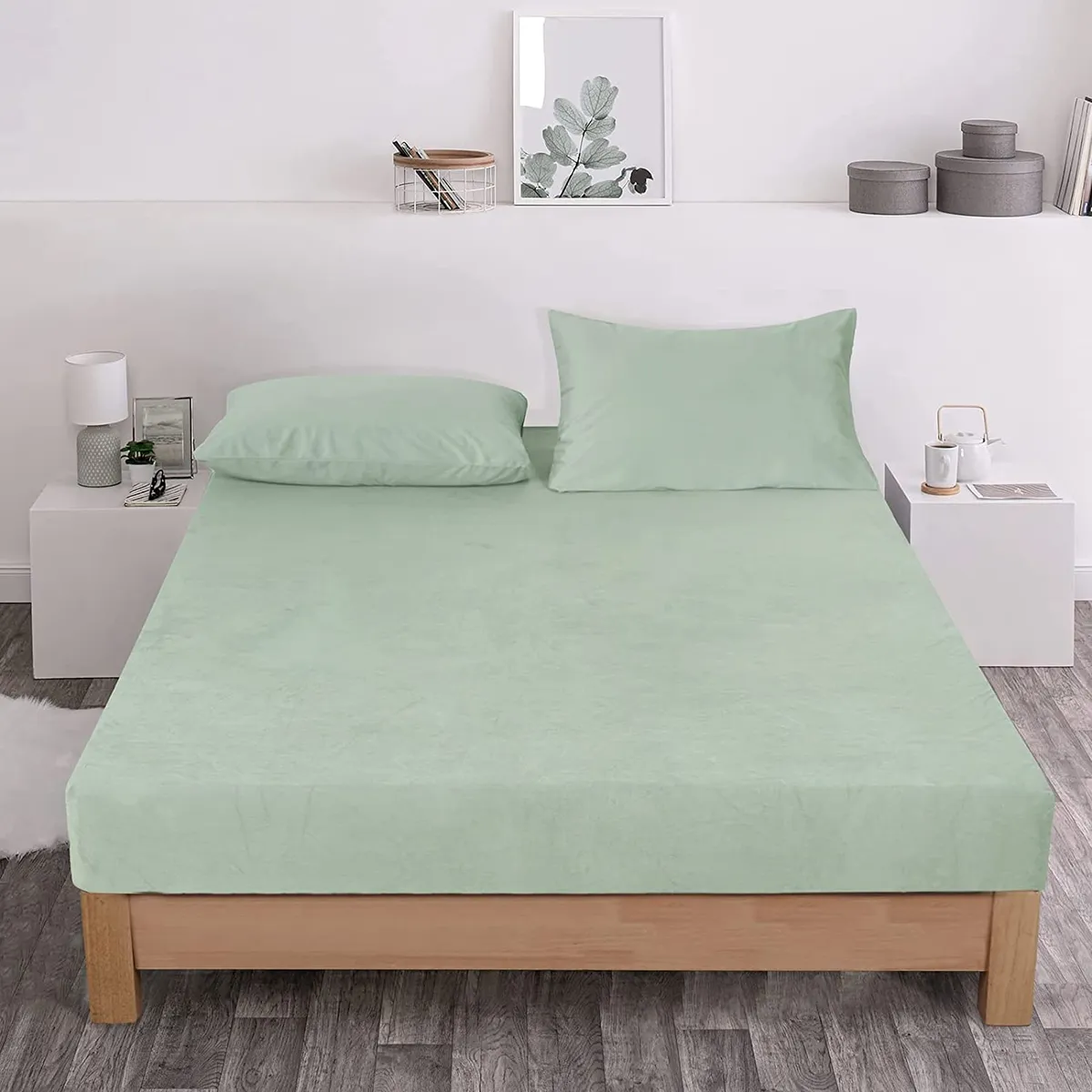 3 Pieces Colorful Velvet Fitted Sheet Queen Size with 2 Pillow Cases- green